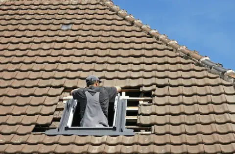 Pose de velux - Châteauneuf-du-Rhône